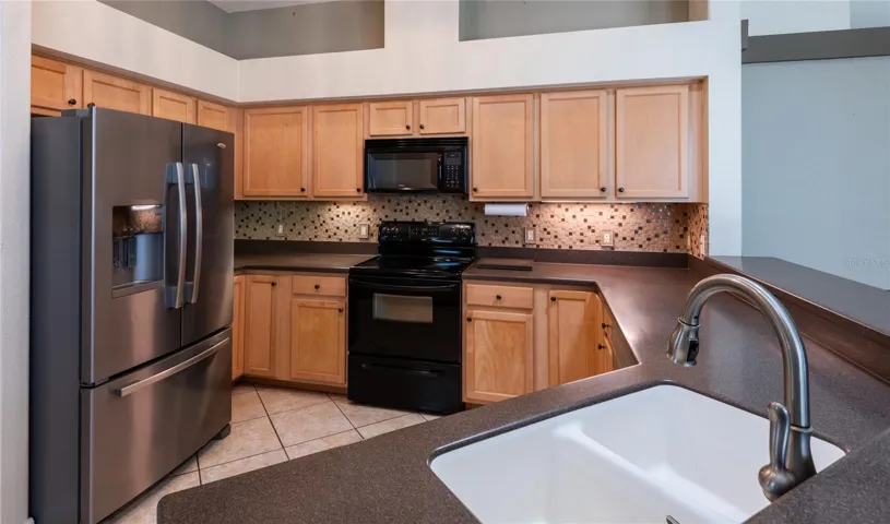 ANOTHER VIEW CLOSER OF KITCHEN