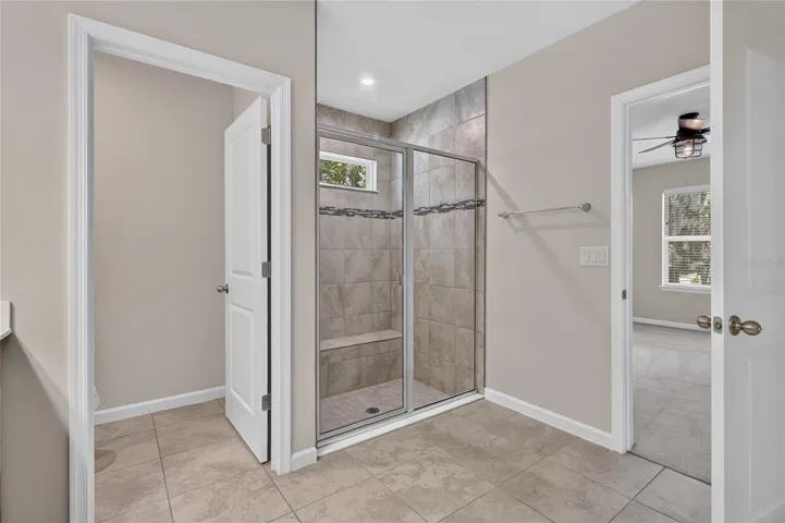 SPACIOUS WALK-IN SHOWER