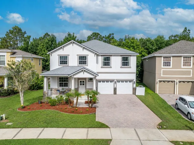 Welcome to 9906 Moss Rose Way!