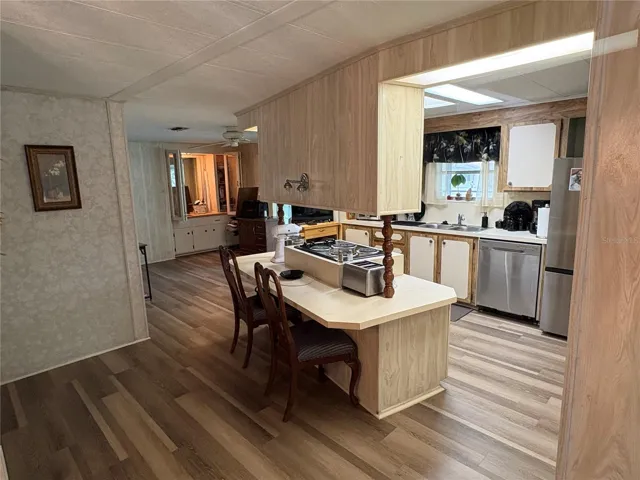 Kitchen Counter