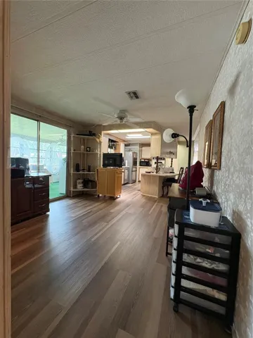 Den towards Kitchen