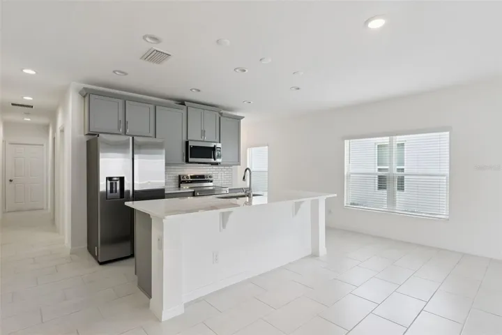 Kitchen & Dining Room