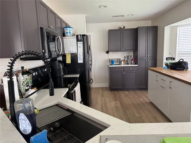 Kitchen side shot