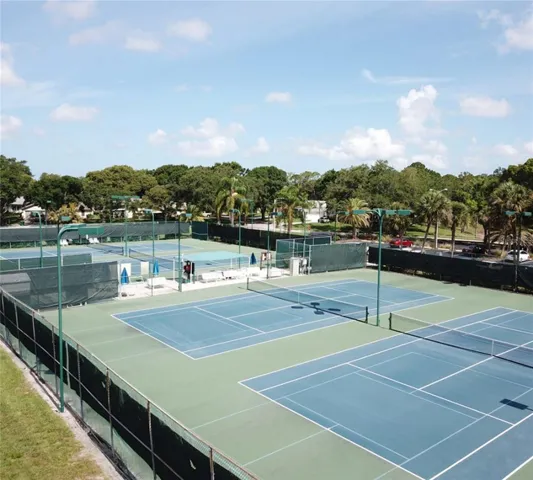 Tennis