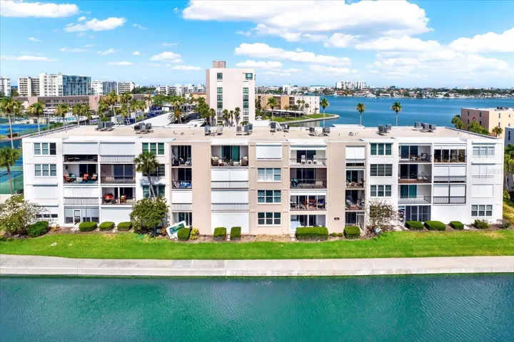 Welcome home to 7625 SUN ISLAND DRIVE S Unit #304