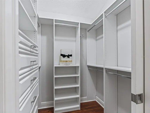 Custom walk in closets