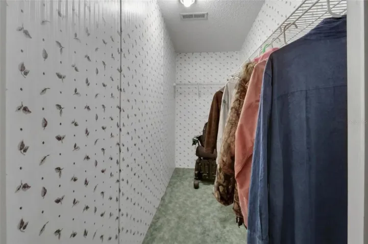 walk in lcloset