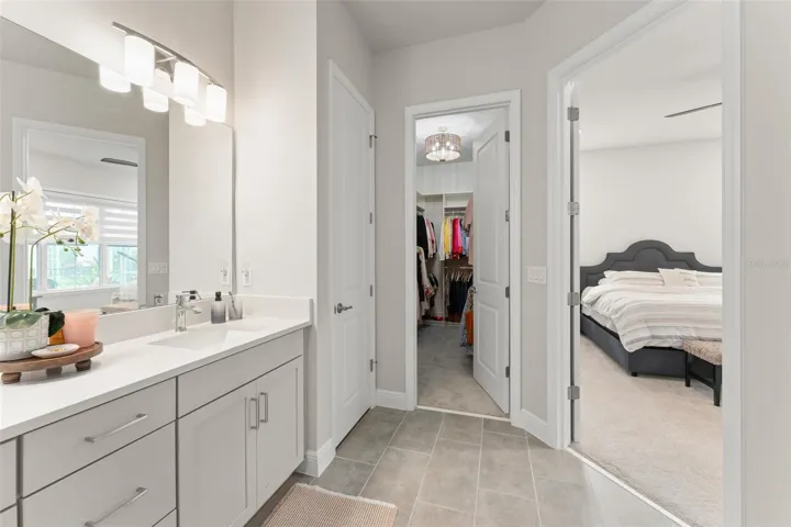 Master Bath Walk-in Closet