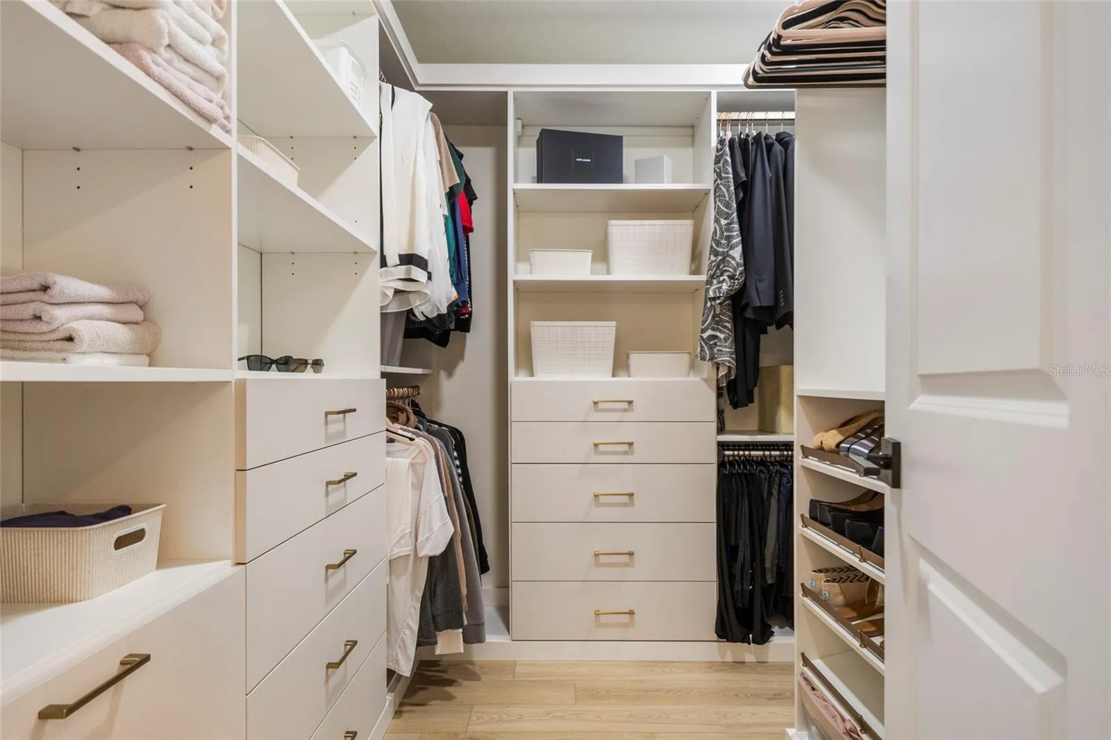 Custom Closet