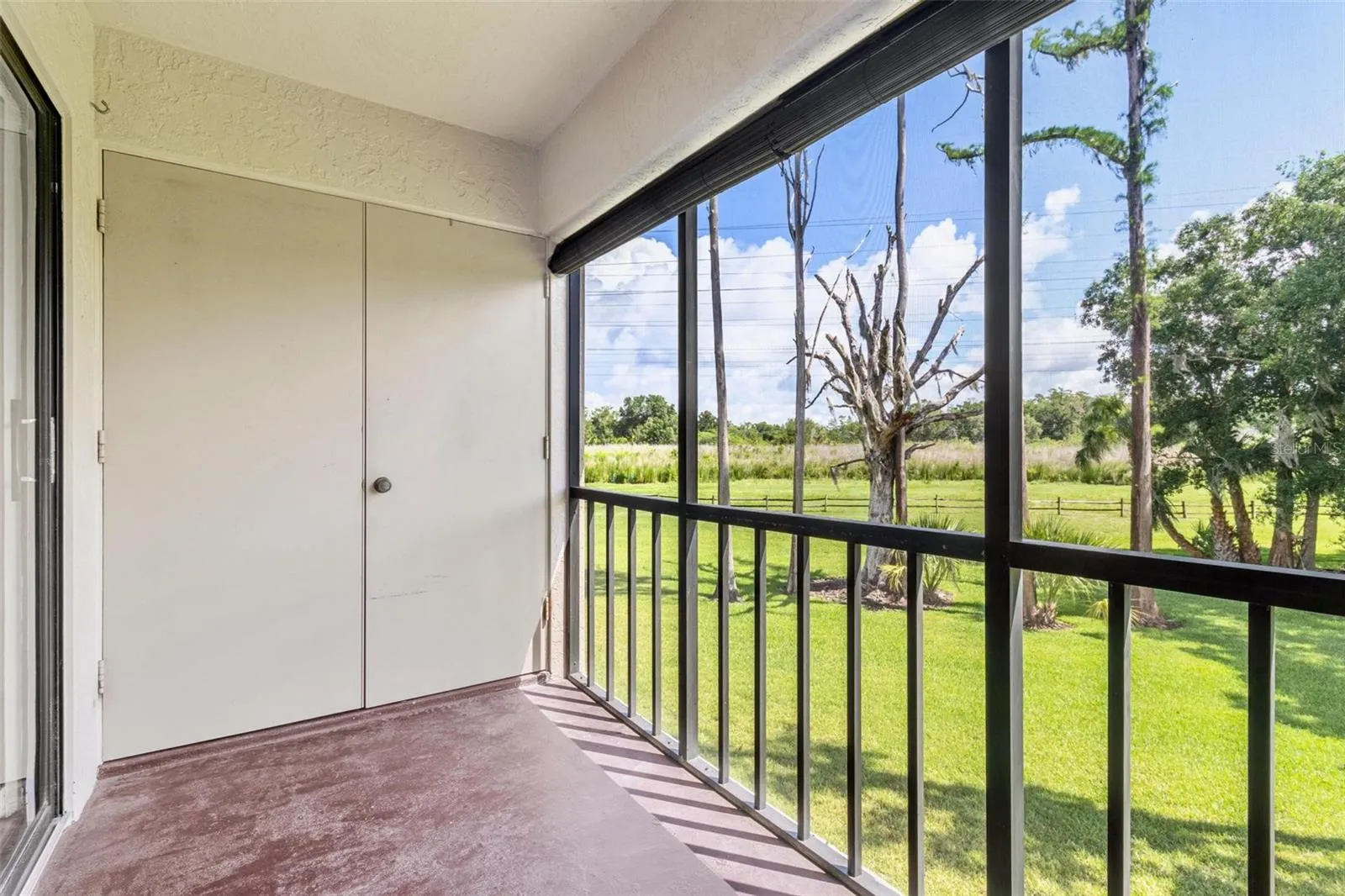 screened in porch