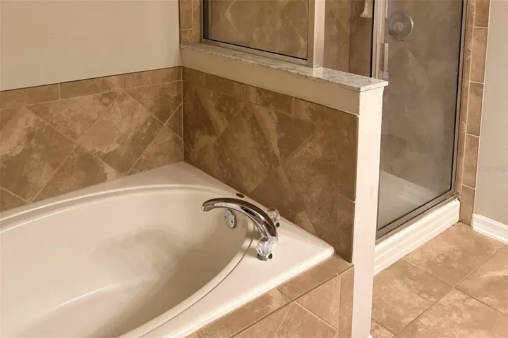 Bathtub