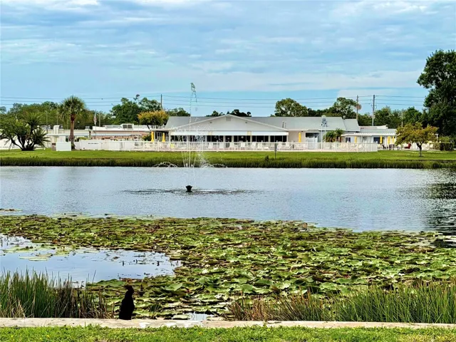 Lakefront Club House