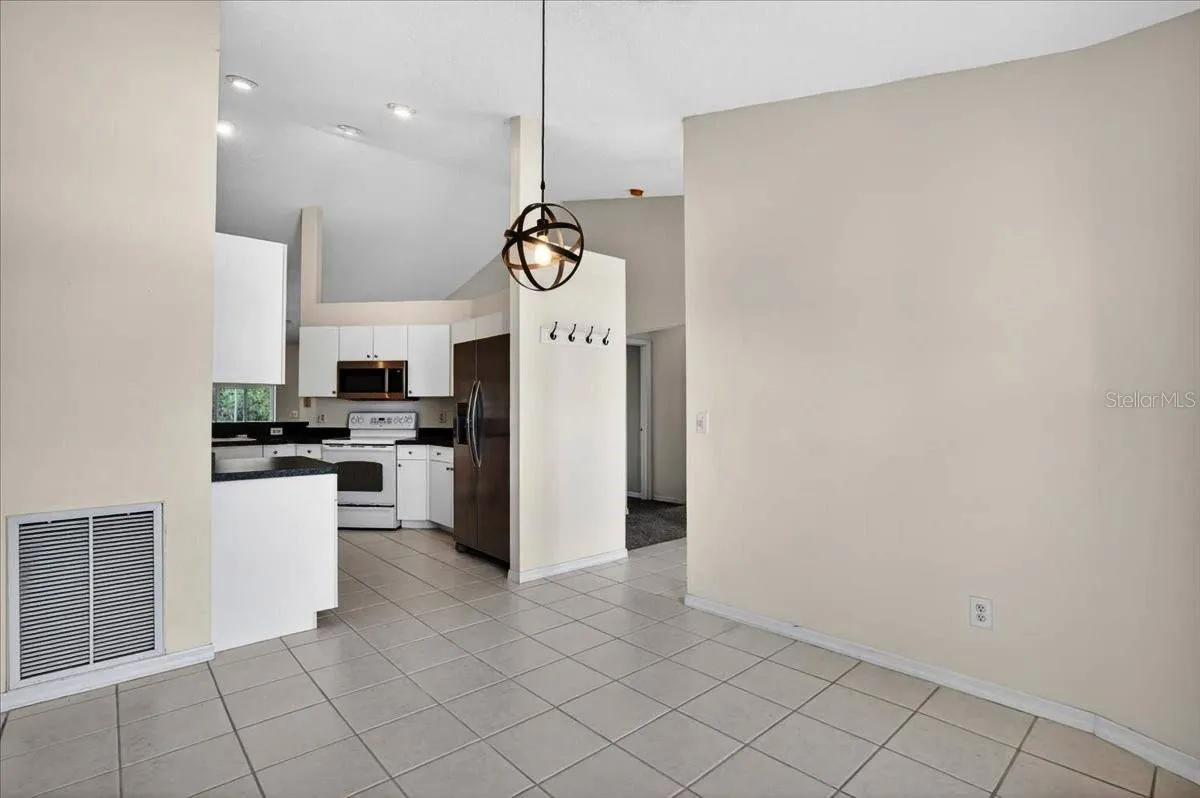 DINING ROOM II