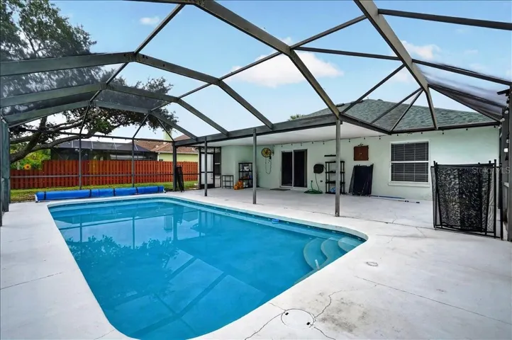 ENCLOSED POOL