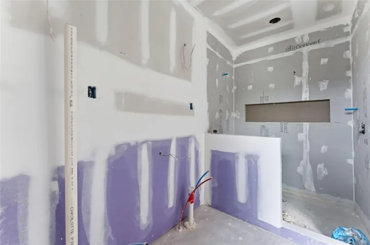 Owners Bathroom Suite