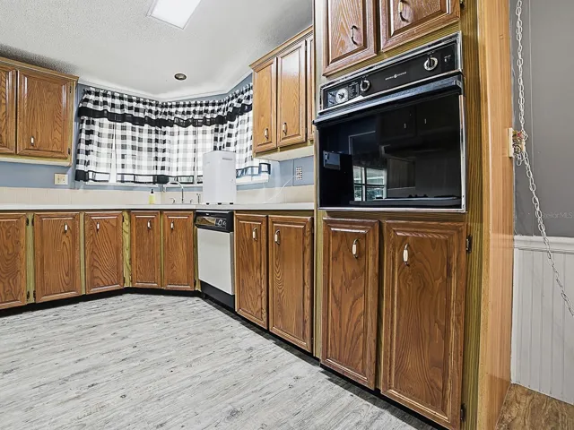 Kitchen with Plenty of Natural Sunlight