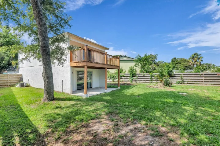 Fully fenced in spacious back yard