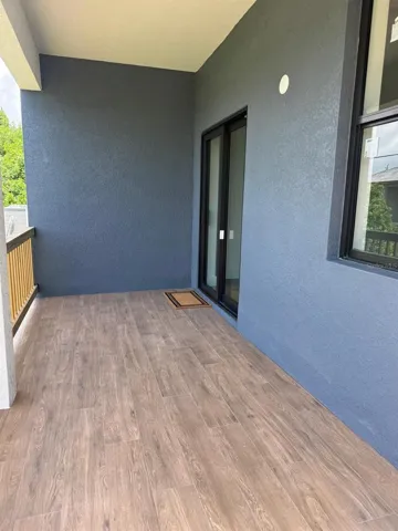 Back Lanai