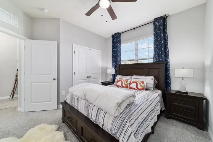 Front bedroom #1