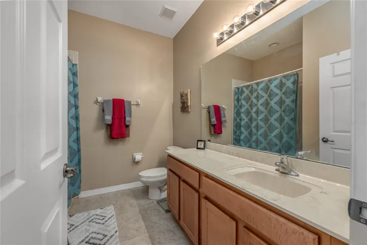 2nd bathroom
