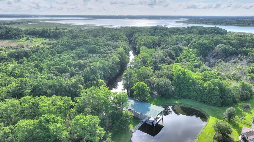 Water way to lake