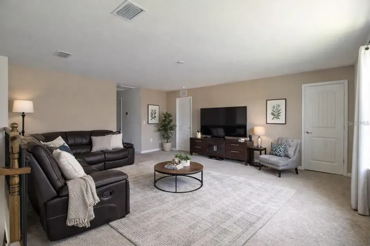 Upstairs Huge Living & Family Room