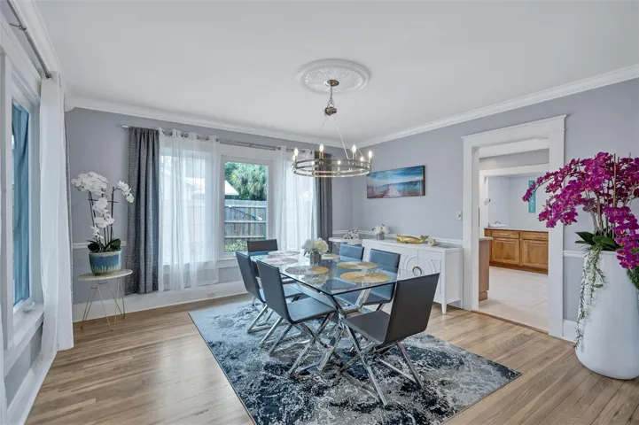 dining room