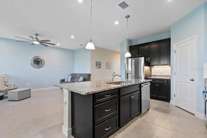 lots of cabinets and pantry