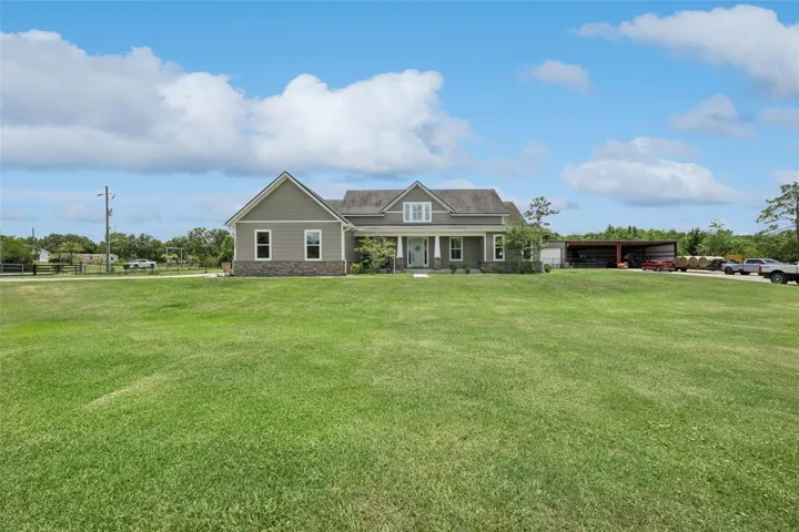 A front yard worthy of great family memories.