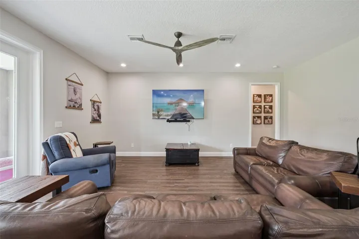 Great family gatherings happen here.