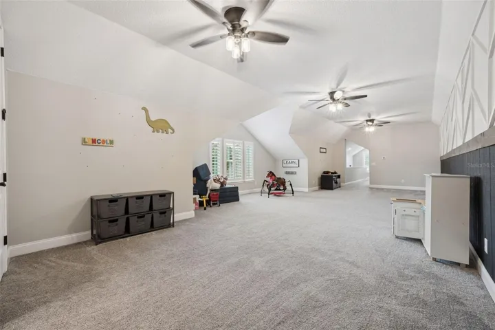 Massive bonus room