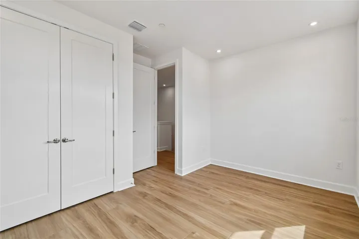 Bed 2 - 3rd floor