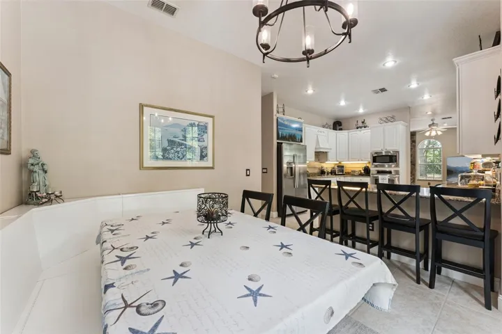 Breakfast nook