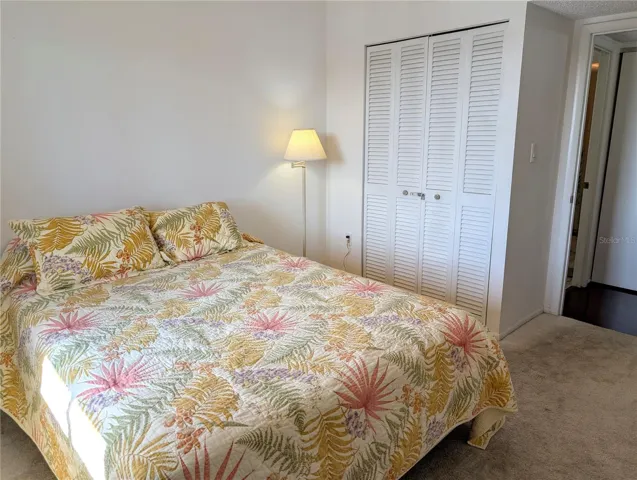Guest bedroom