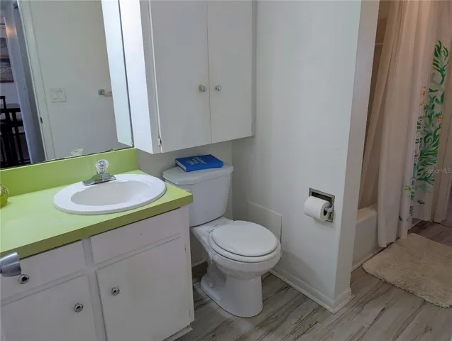 Jack-and-Jill style bathroom!