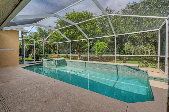 Screened in with exterior access