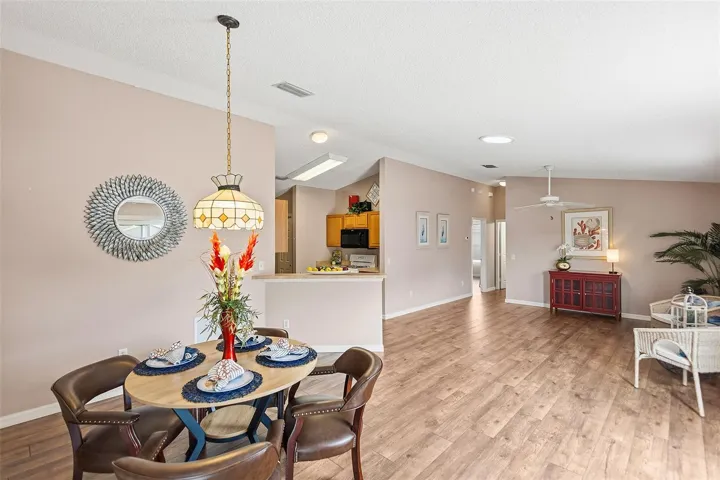 entry / dining/ living