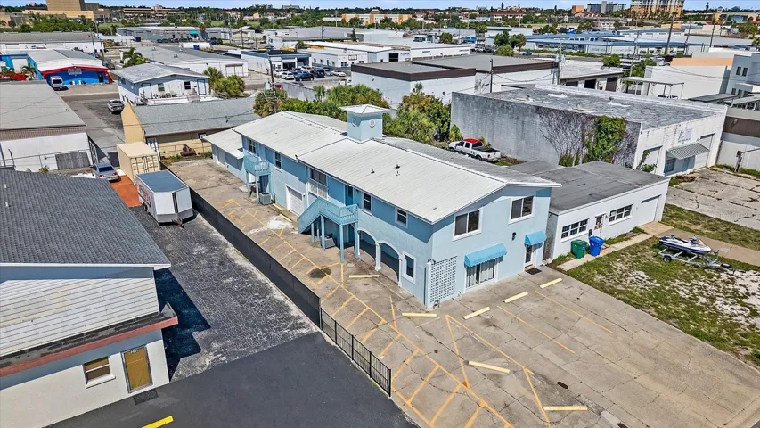 Located less than a mile from Historic Downtown Venice, Florida