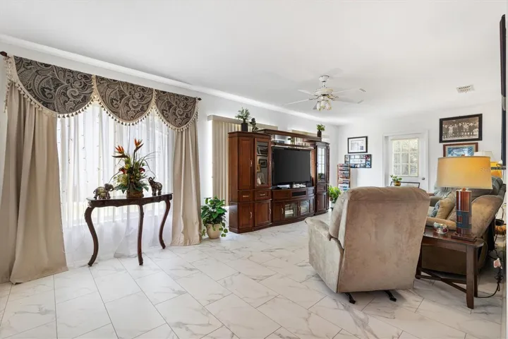 Florida room