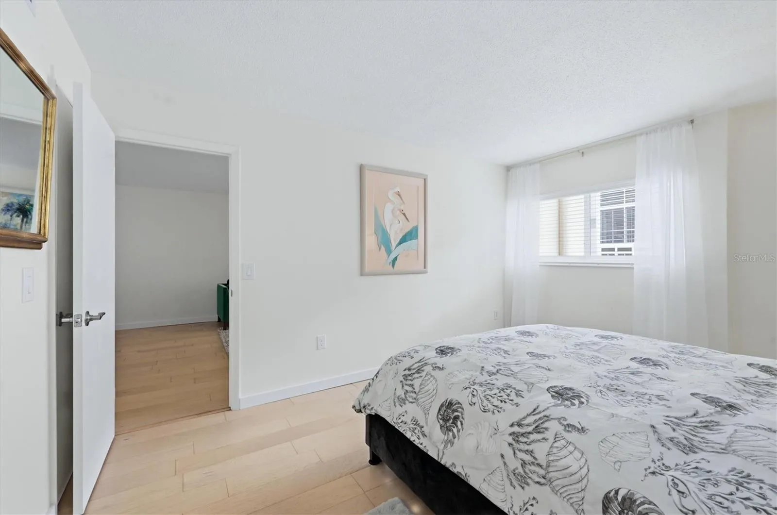Primary suite
