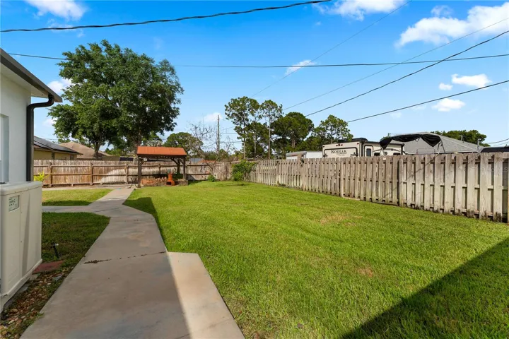 Spacious backyard perfect for relaxing or entertaining