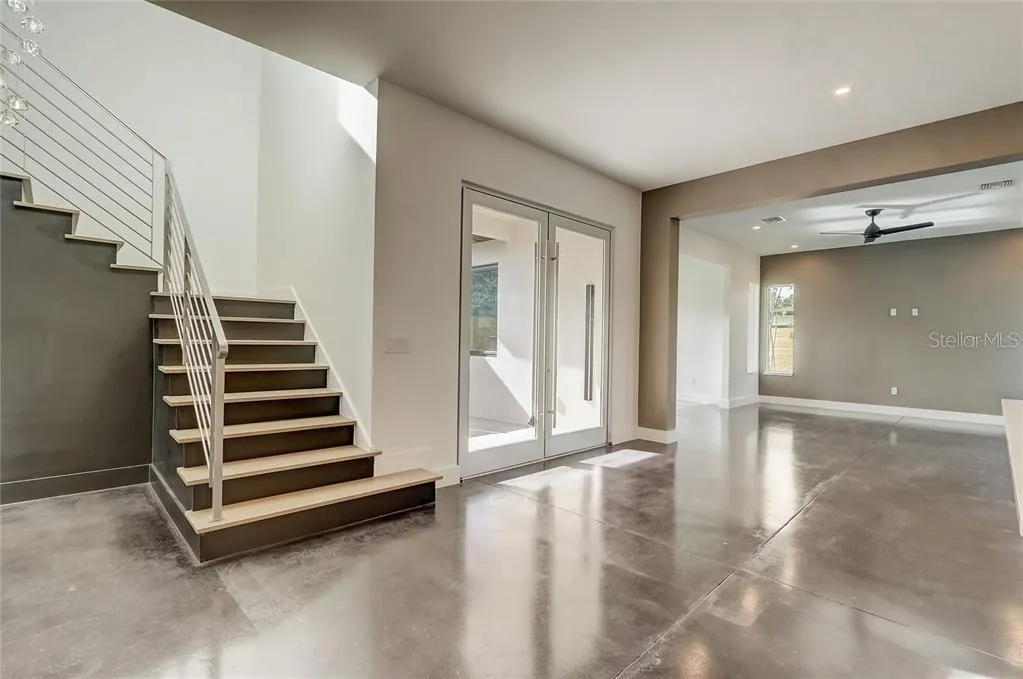 Contemporary staircase with wood treads