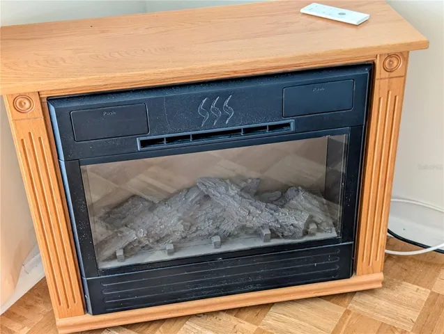 Electric fireplace stays