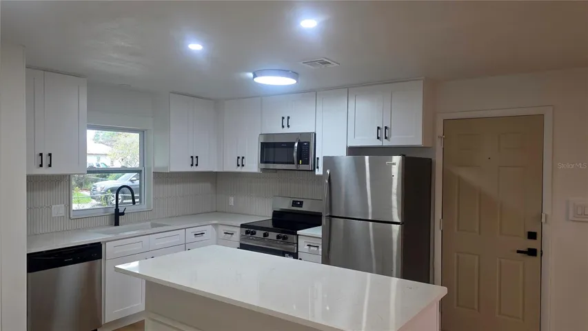 kitchen2