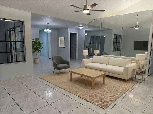 Family / Living Room Stage