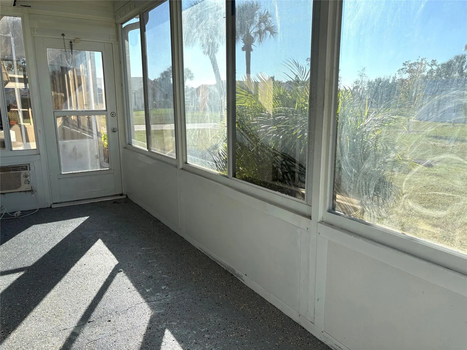 Enclosed lanai.