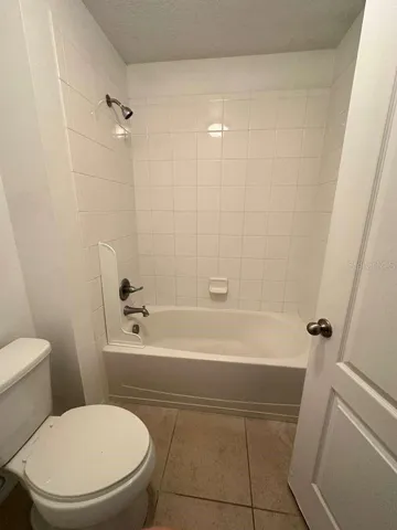 Bathroom 2.