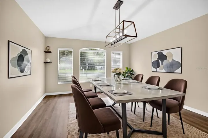 Virtually staged dining area