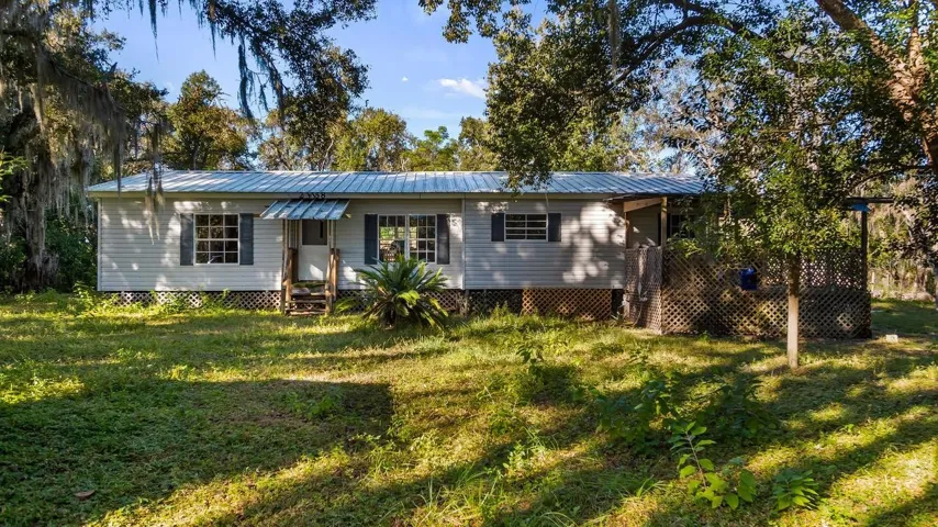 23158 E Loop Rd3 beds.2 baths, 5 acres