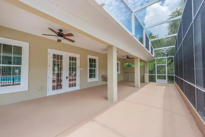 Clubhouse screened lanai.
